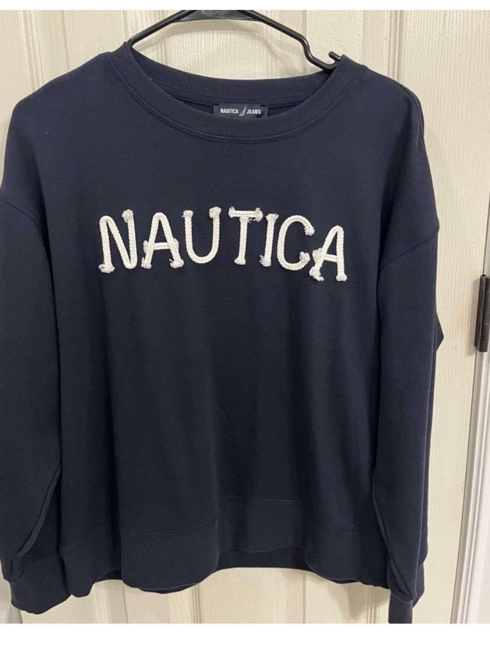 Nautica navy blue sweater